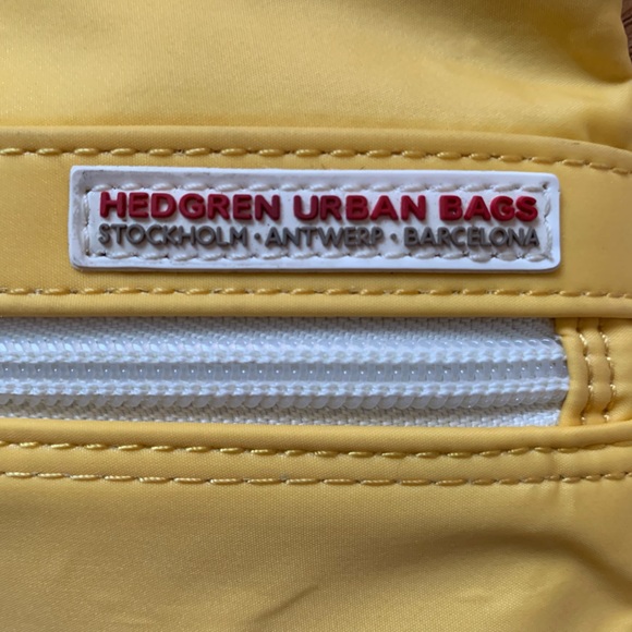 Hedgren urban messenger bag - Picture 1 of 5